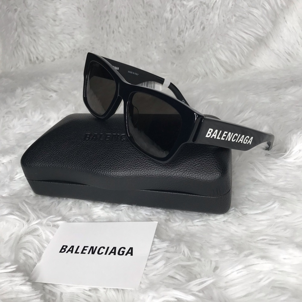 Balenciaga black sunglasses brand new
